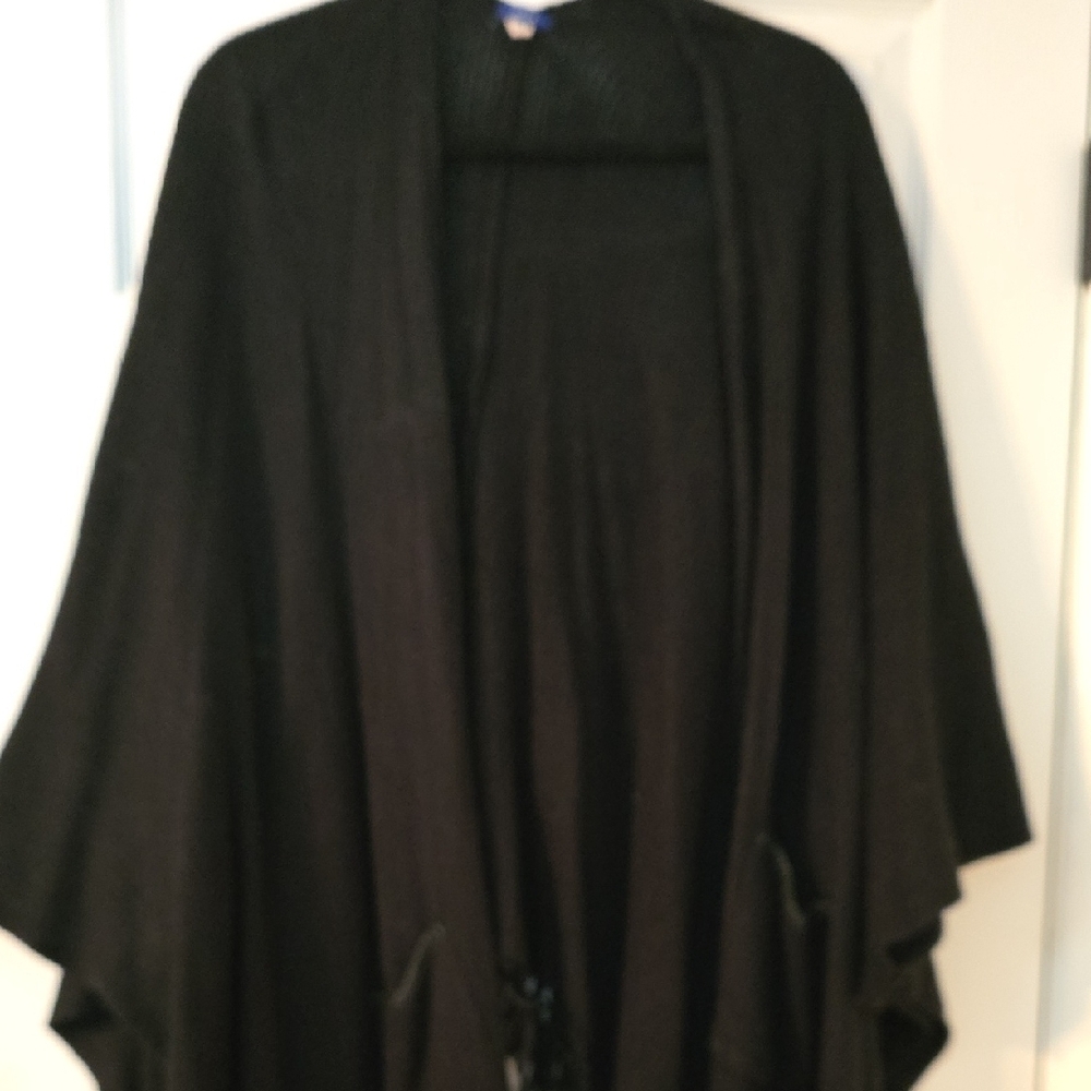 Apt. 9 Classic Black Women's Poncho